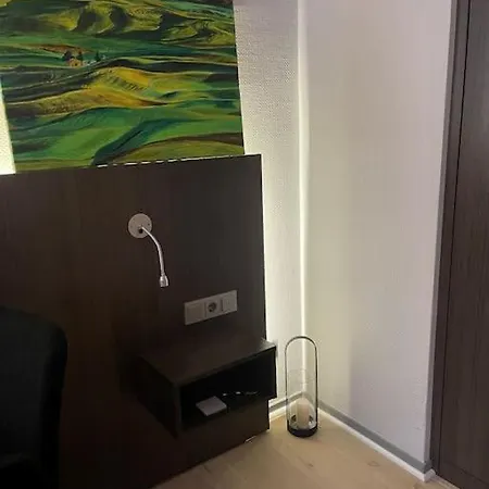 Gemuetliches 778 Naehe Medienhafen S-bahn Und Free Parken