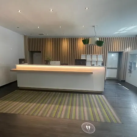 Gemuetliches 778 Naehe Medienhafen S-bahn Und Free Parken Appartement Düsseldorf